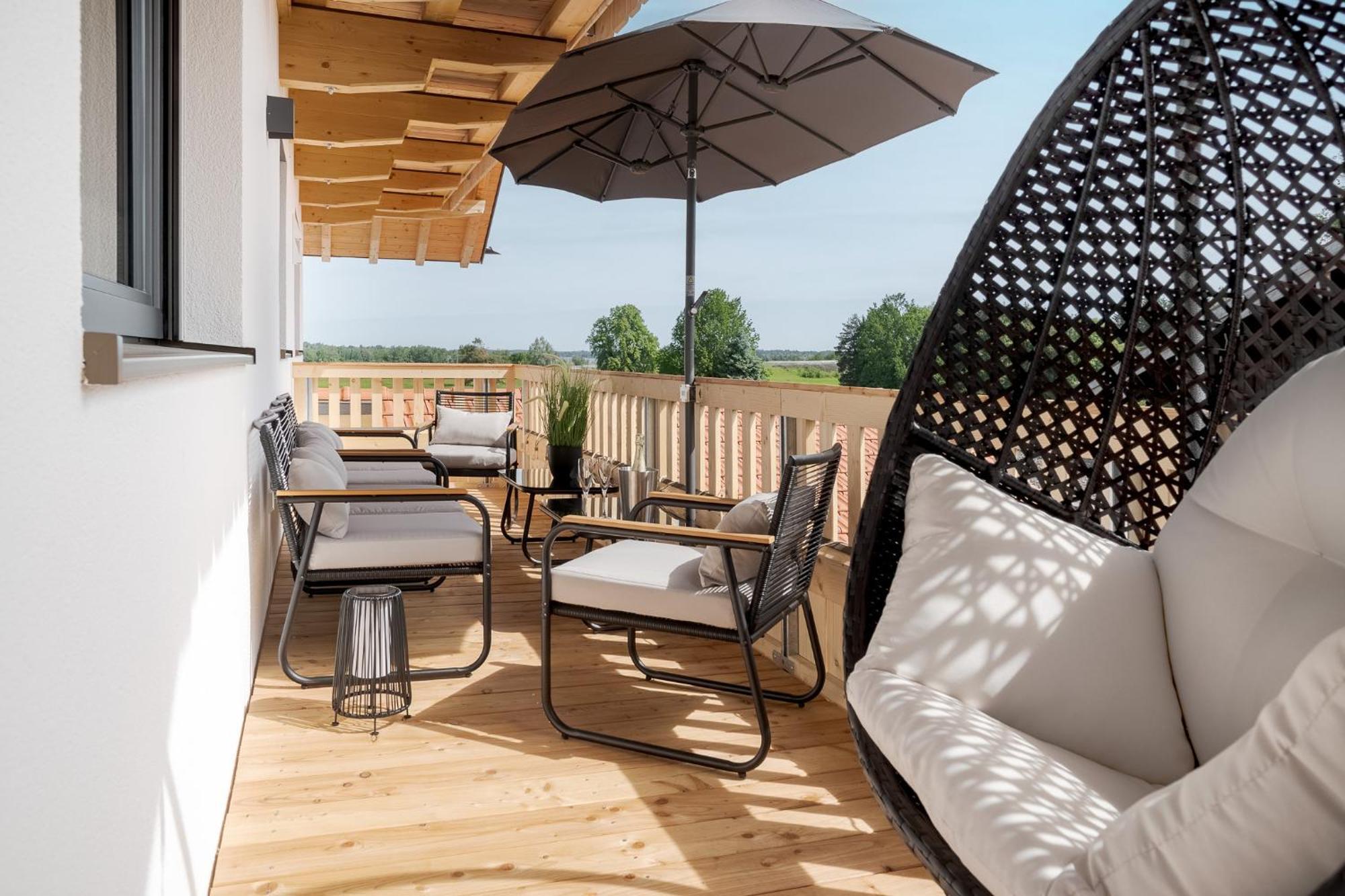 Fenjoy: Ferienapartment In Neubau / Balkon / Bbq ベルナウ・アム・キームゼー エクステリア 写真